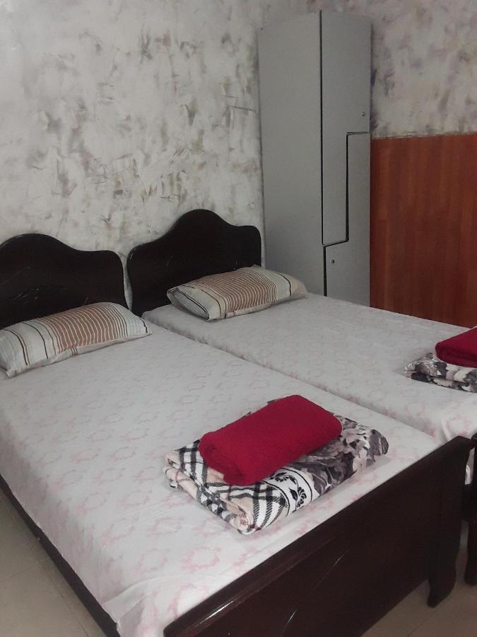 באטומי Guesthouse Qeti מראה חיצוני תמונה